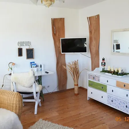 Dirndlkoenigin Apartment Grunenbach