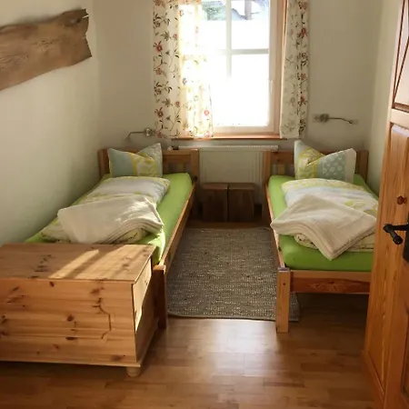 Apartment Dirndlkoenigin Grunenbach